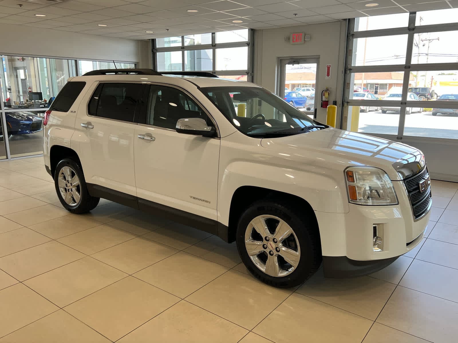 Used 2015 GMC Terrain SLE-2