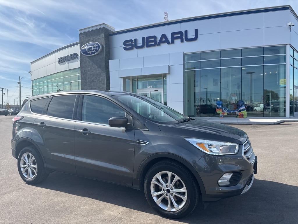 Used 2017 Ford Escape SE