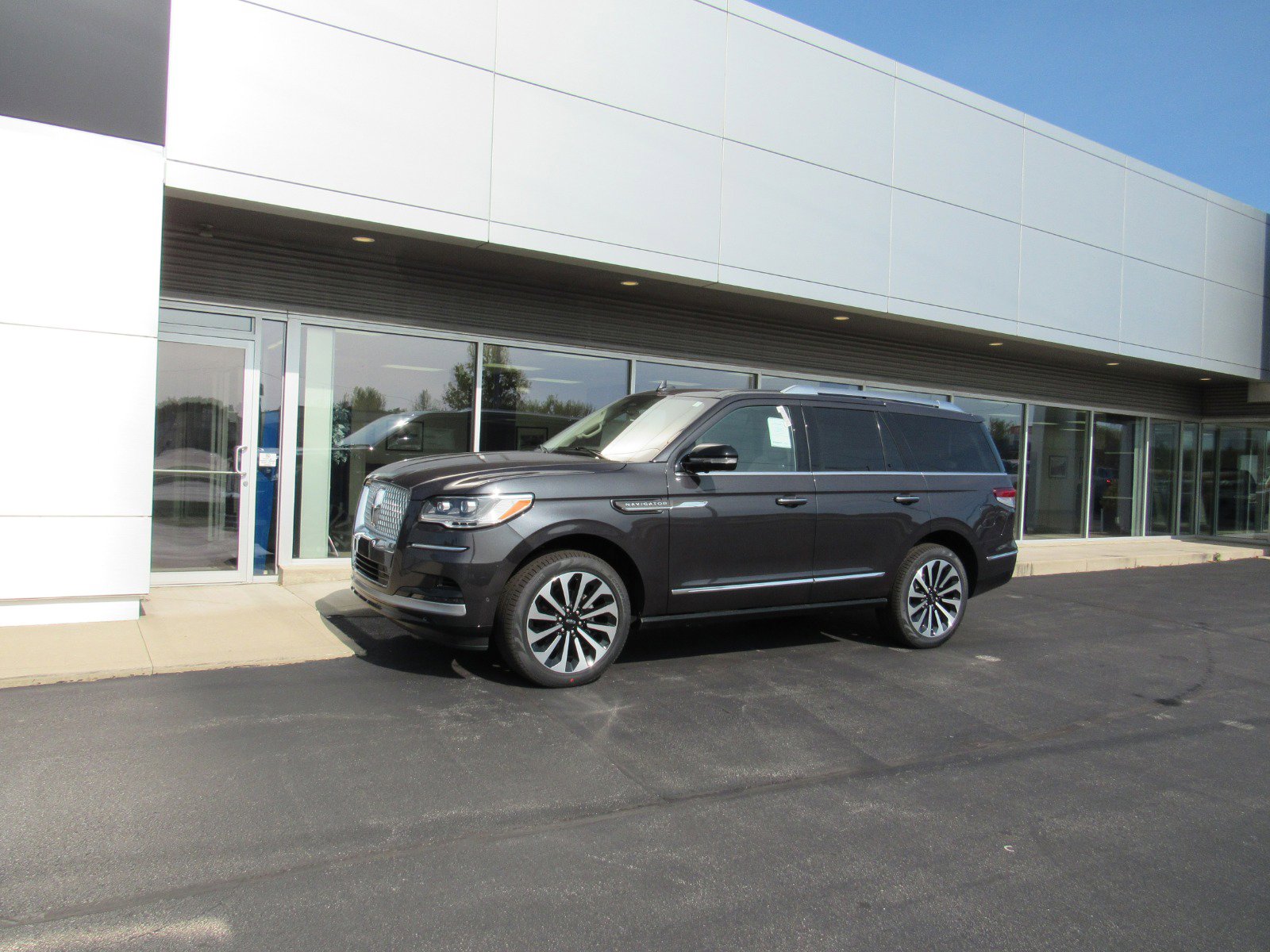New 2024 Lincoln Navigator Reserve
