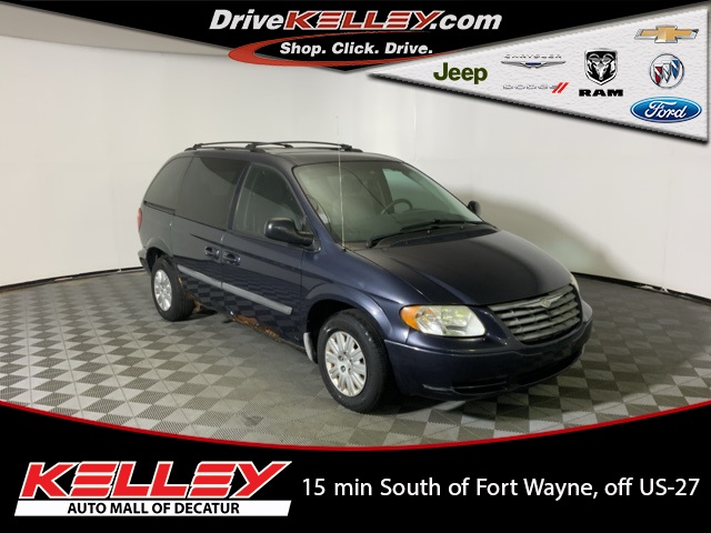 Used 2007 Chrysler Town & Country Base