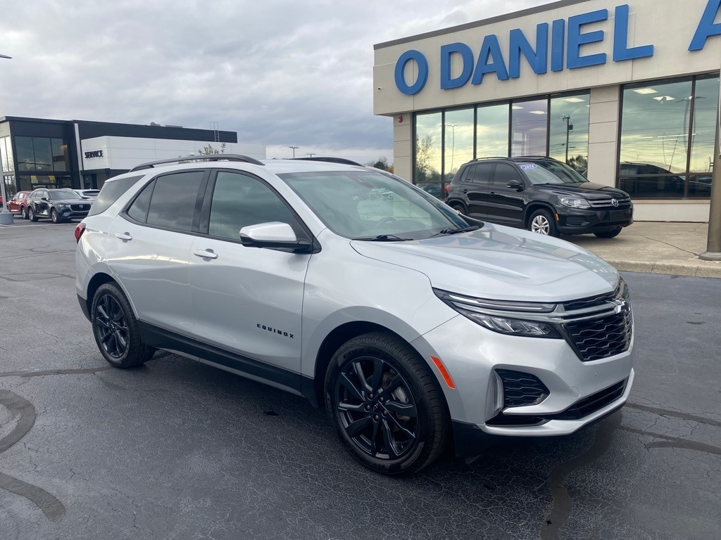 Used 2022 Chevrolet Equinox RS