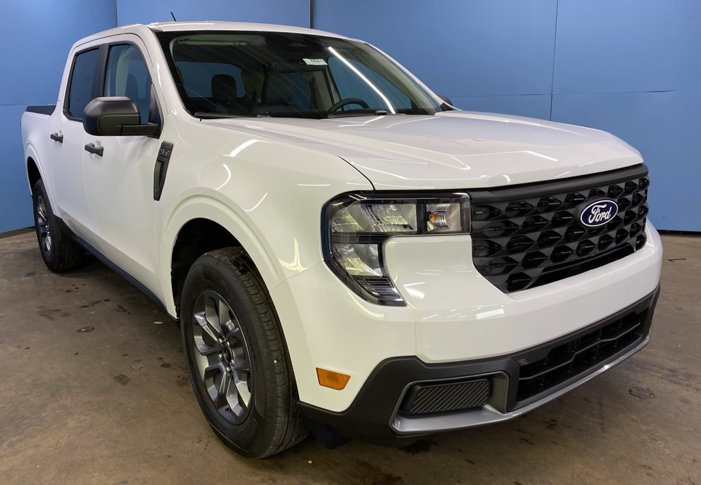 New 2025 Ford Maverick XLT
