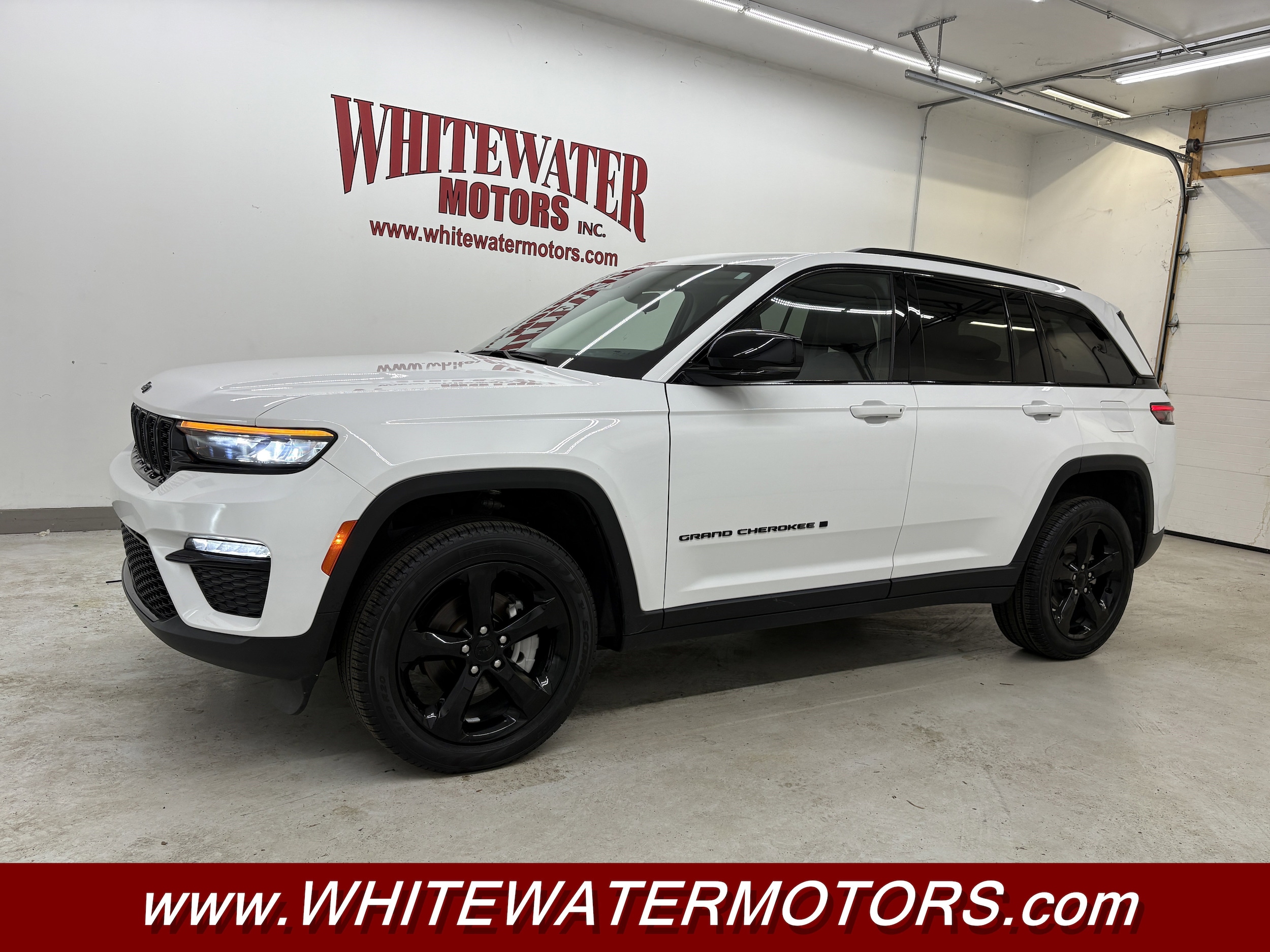 Used 2023 Jeep Grand Cherokee Limited