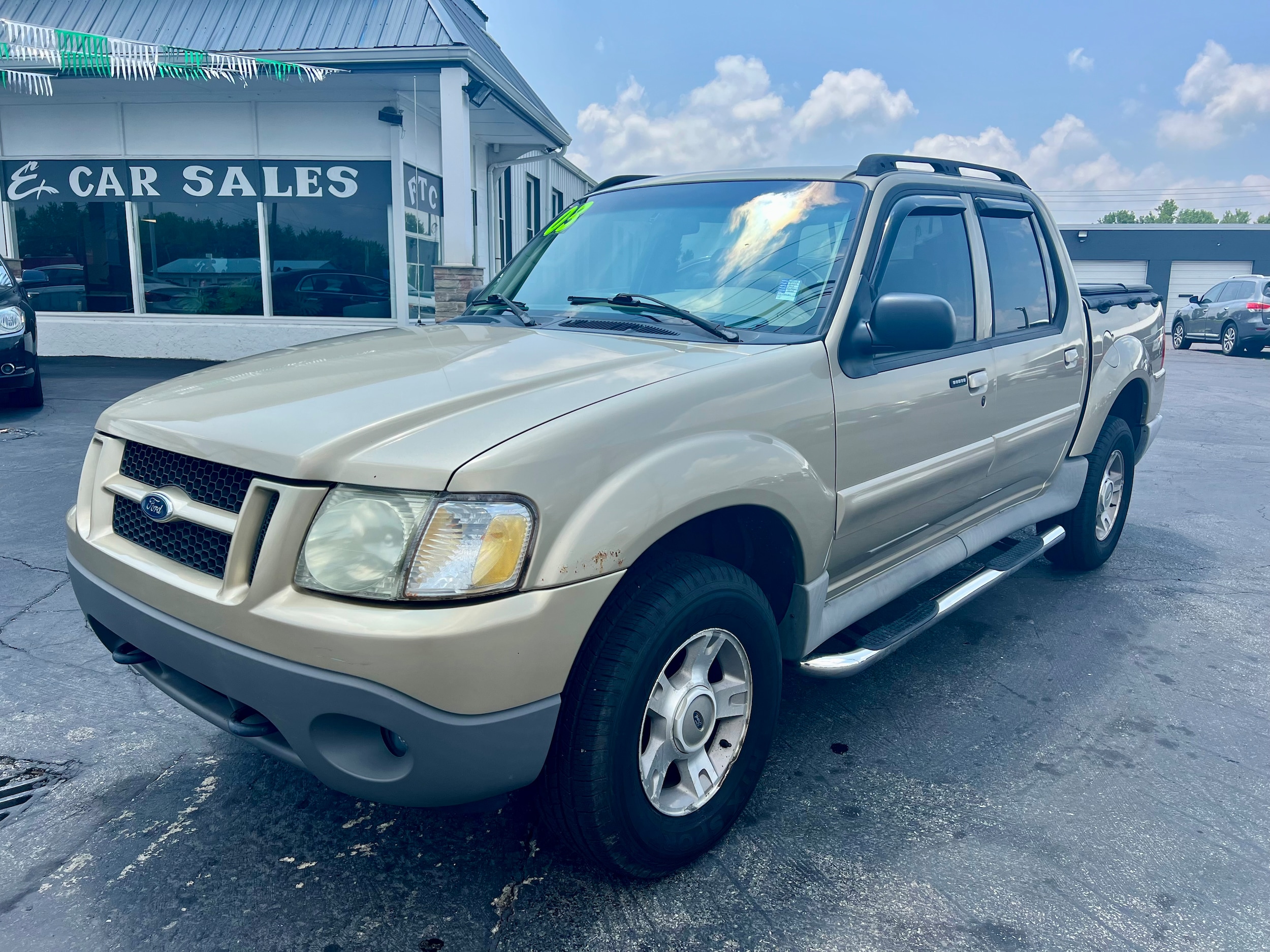 Used 2003 Ford Explorer Sport Trac XLT