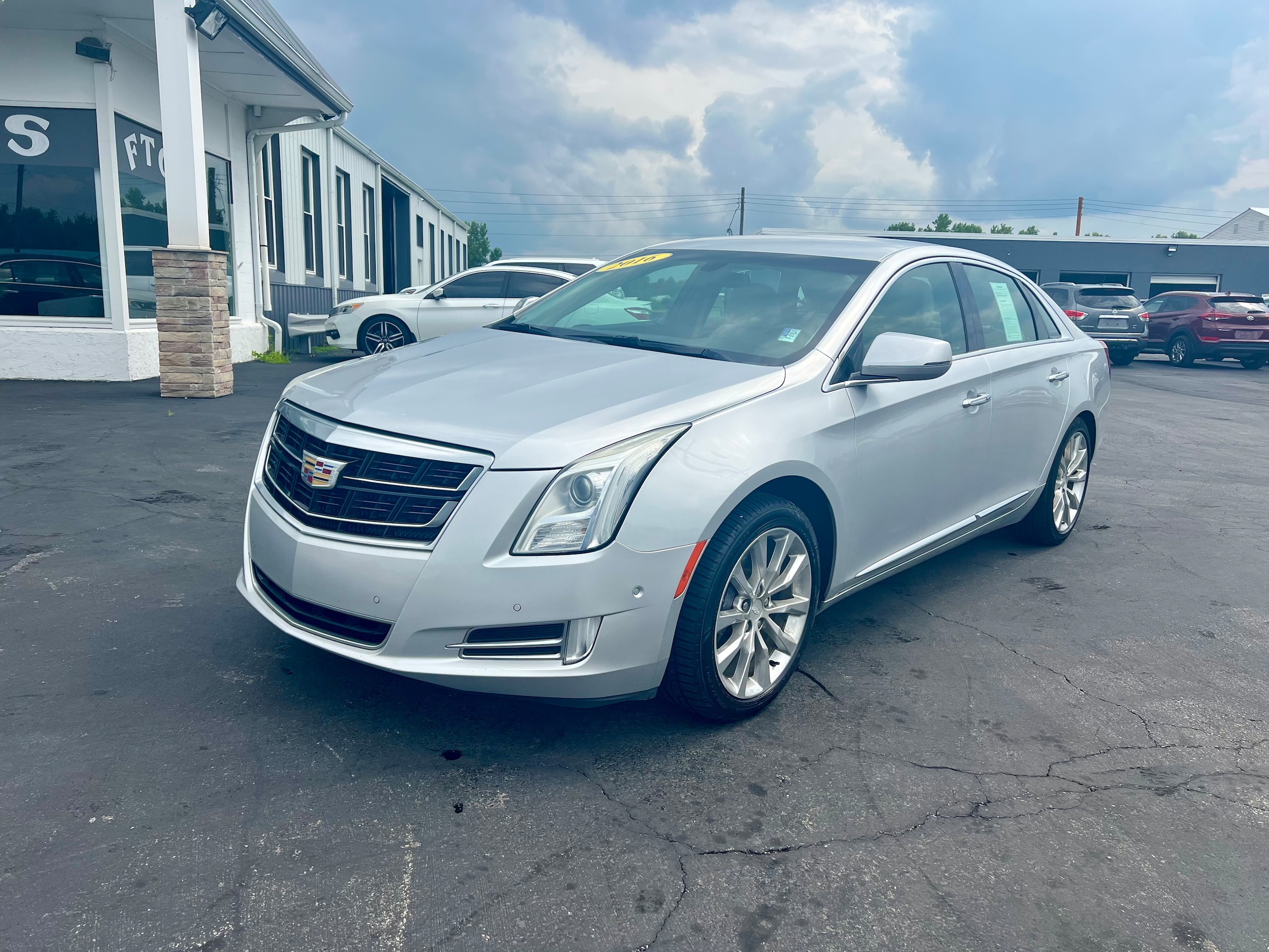 Used 2016 CADILLAC XTS Luxury Collection
