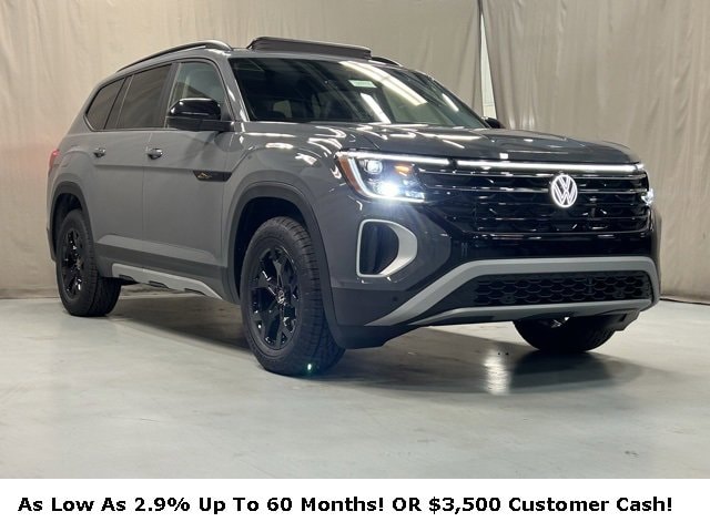 New 2025 Volkswagen Atlas 2.0T Peak Edition