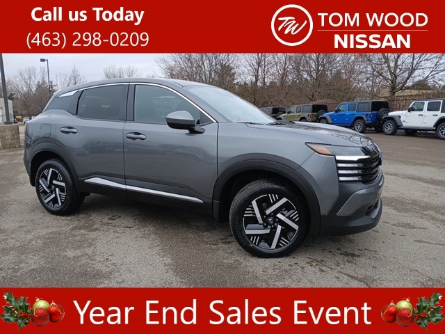 New 2025 Nissan Kicks SV