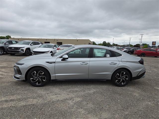 New 2025 Hyundai Sonata SEL