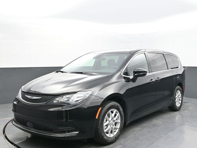 New 2026 Chrysler Voyager LX