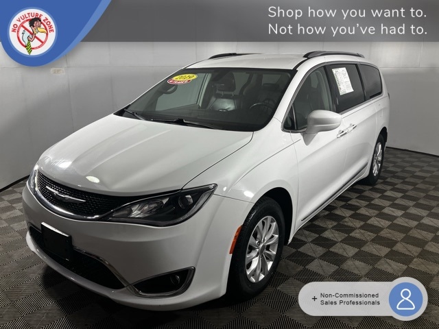 Used 2019 Chrysler Pacifica Touring L