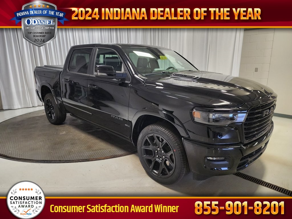 New 2025 Ram 1500 LARAMIE CREW CAB 4X4 5'7 BOX