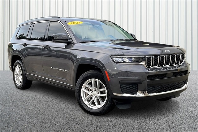 Used 2023 Jeep Grand Cherokee L Laredo