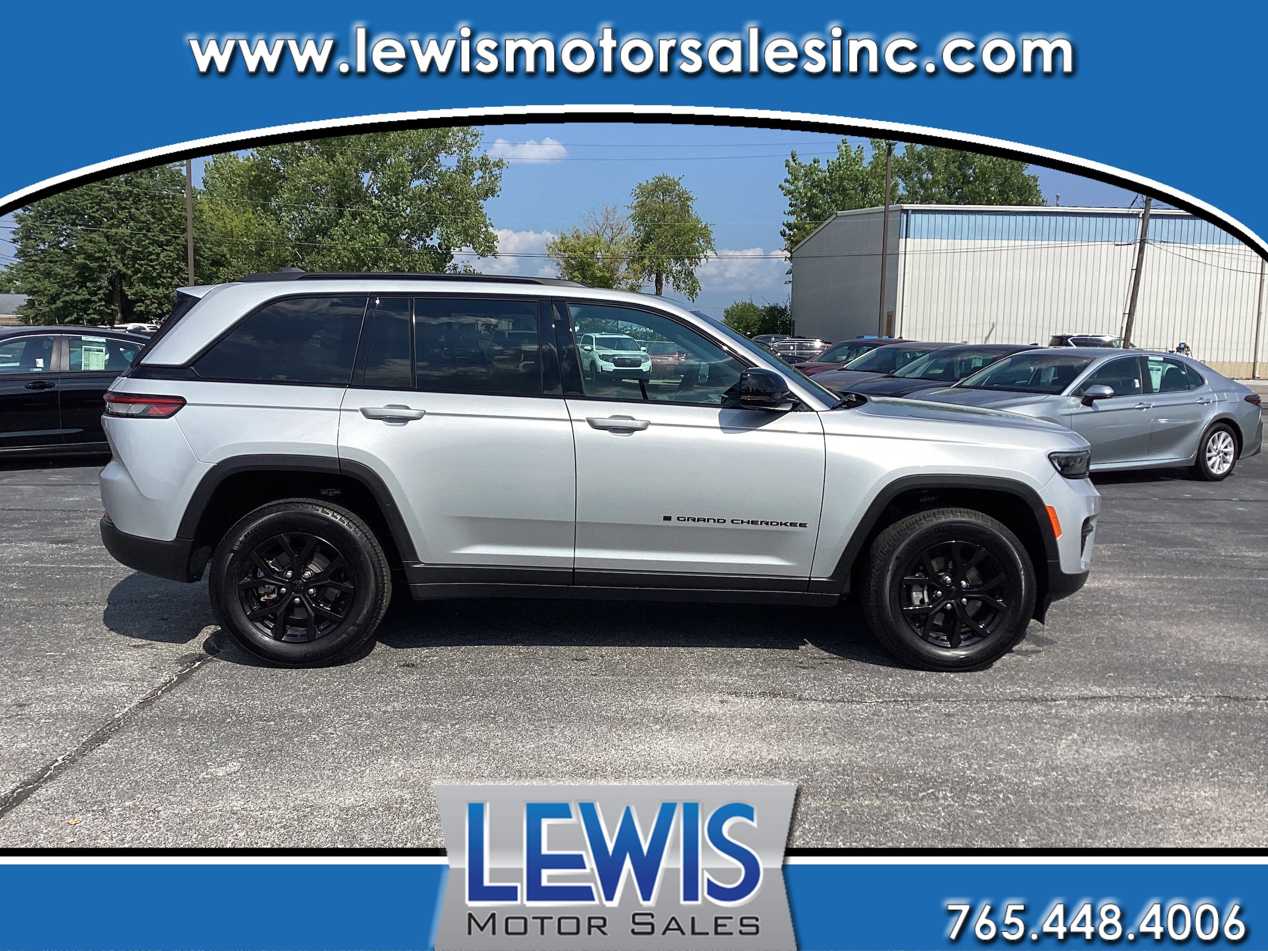 Used 2025 Jeep Grand Cherokee Laredo