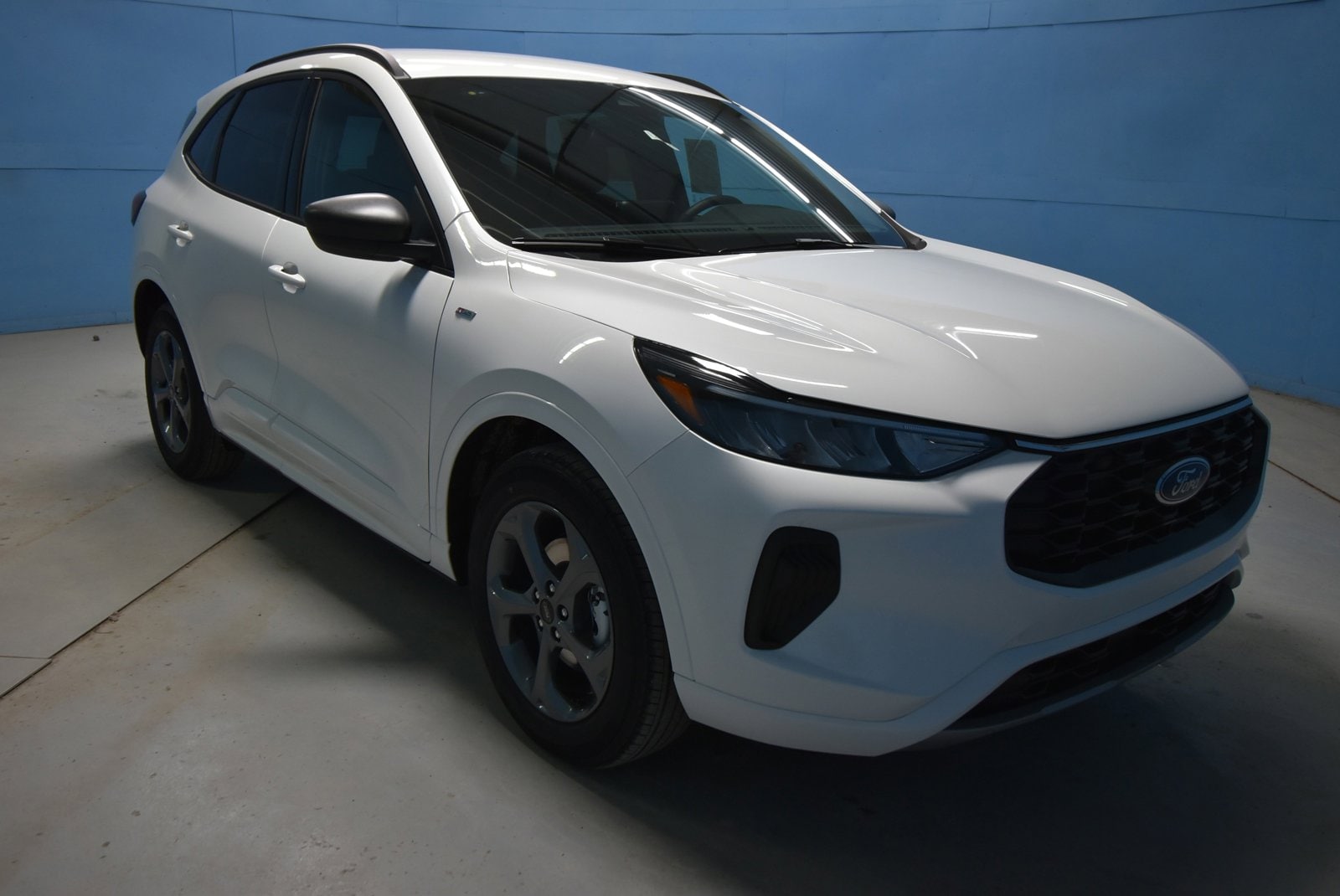 New 2024 Ford Escape ST-Line