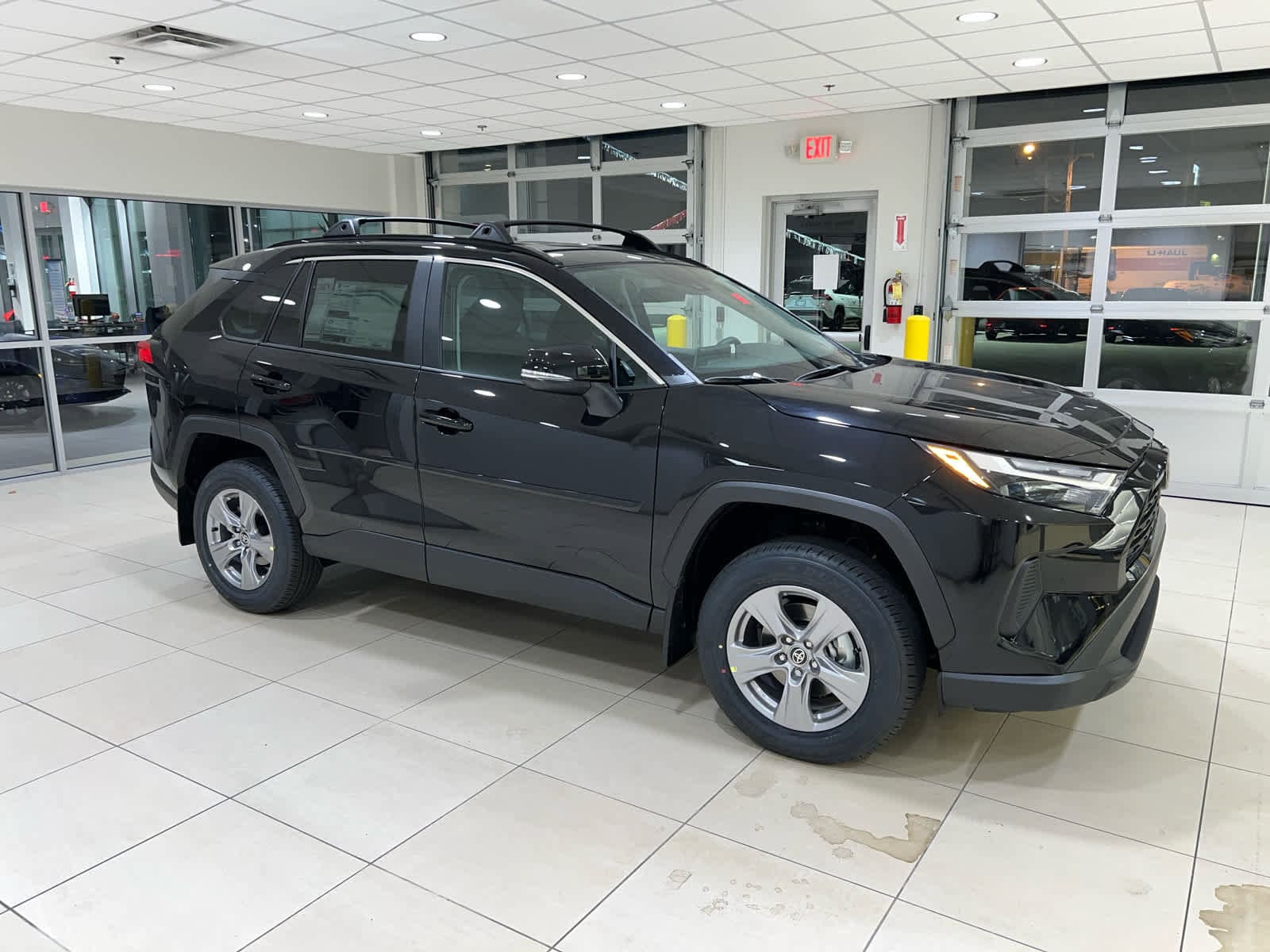 New 2025 Toyota RAV4 XLE
