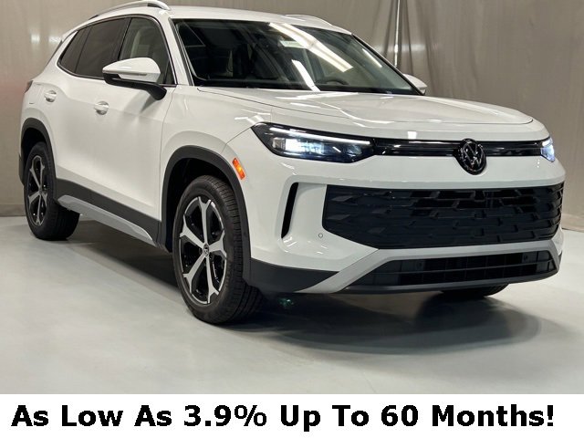 New 2025 Volkswagen Tiguan 2.0T SE