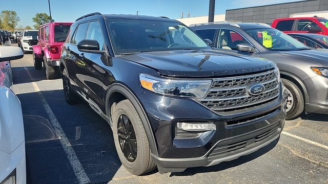 Used 2023 Ford Explorer XLT