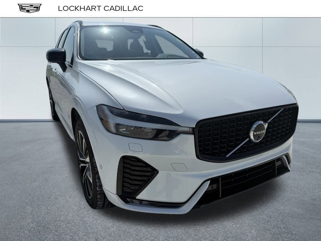 Used 2024 Volvo XC60 Plus Dark Theme