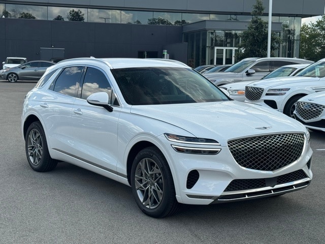 Used 2025 Genesis GV70