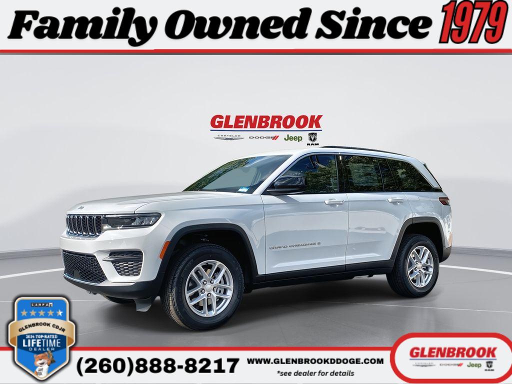New 2025 Jeep Grand Cherokee LAREDO X 4X4