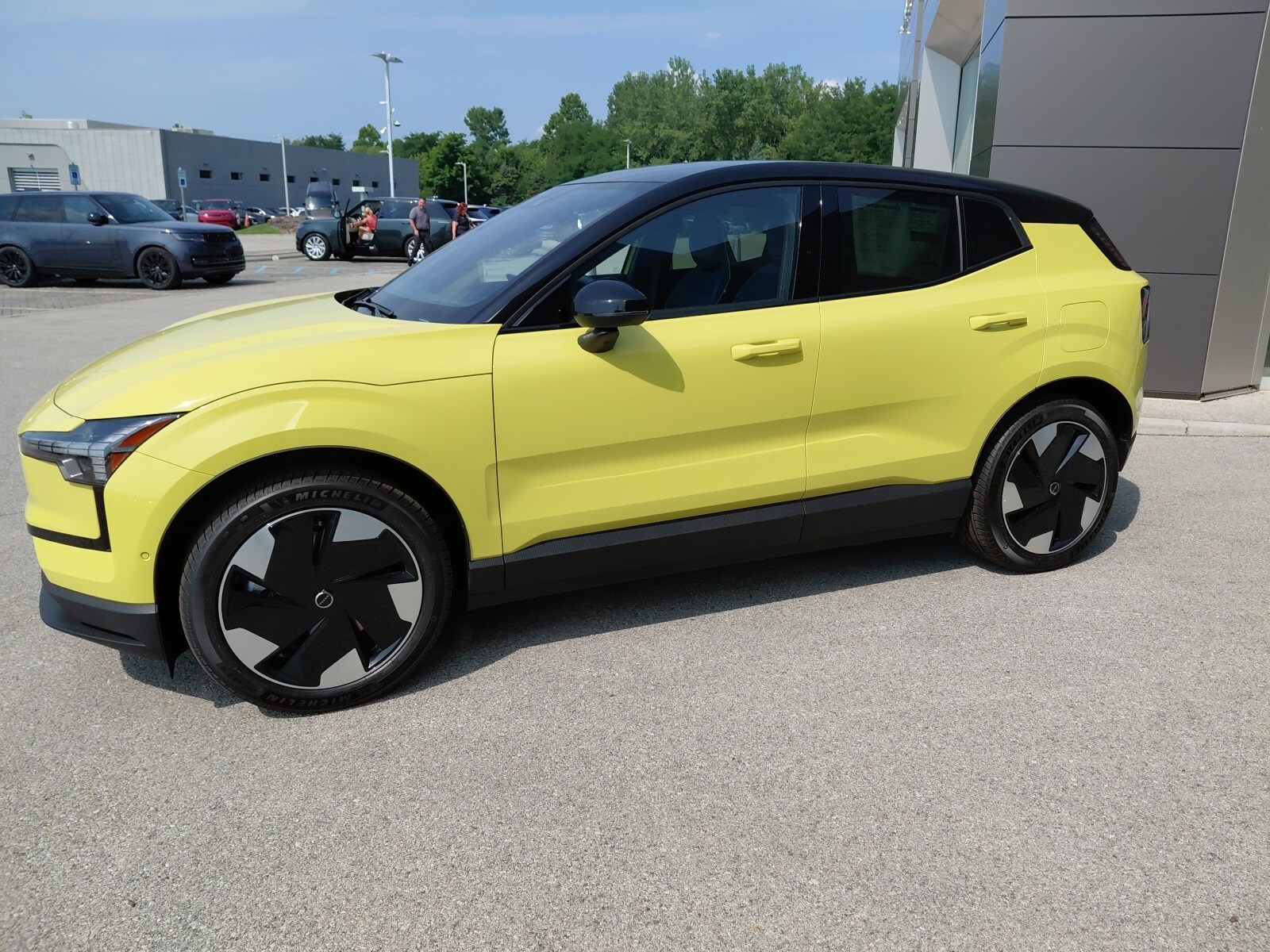New 2025 Volvo EX30 Twin Motor Ultra
