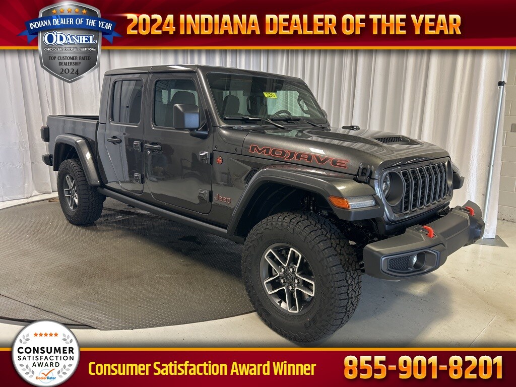 New 2025 Jeep Gladiator MOJAVE 4X4