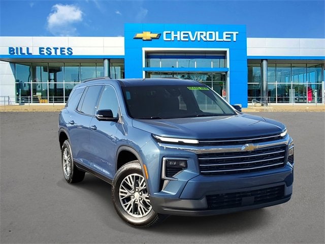 New 2026 Chevrolet Traverse LT