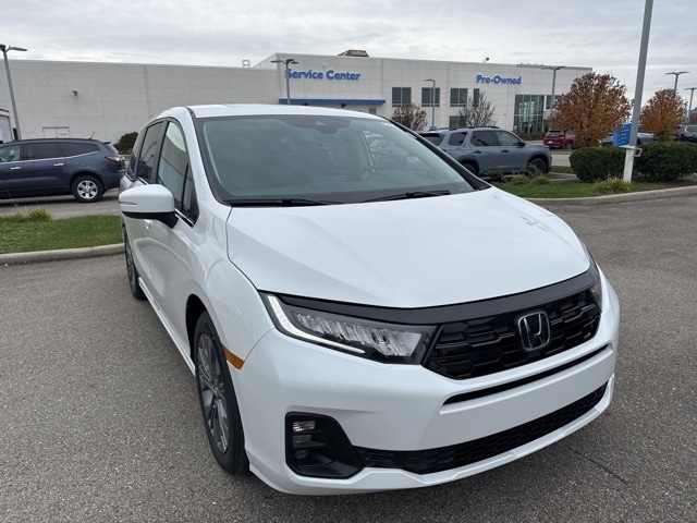 New 2025 Honda Odyssey Touring