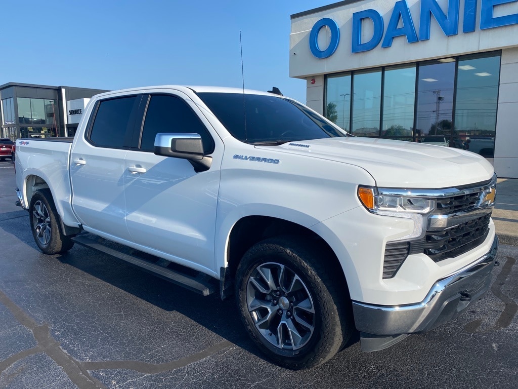 Used 2024 Chevrolet Silverado 1500 LT