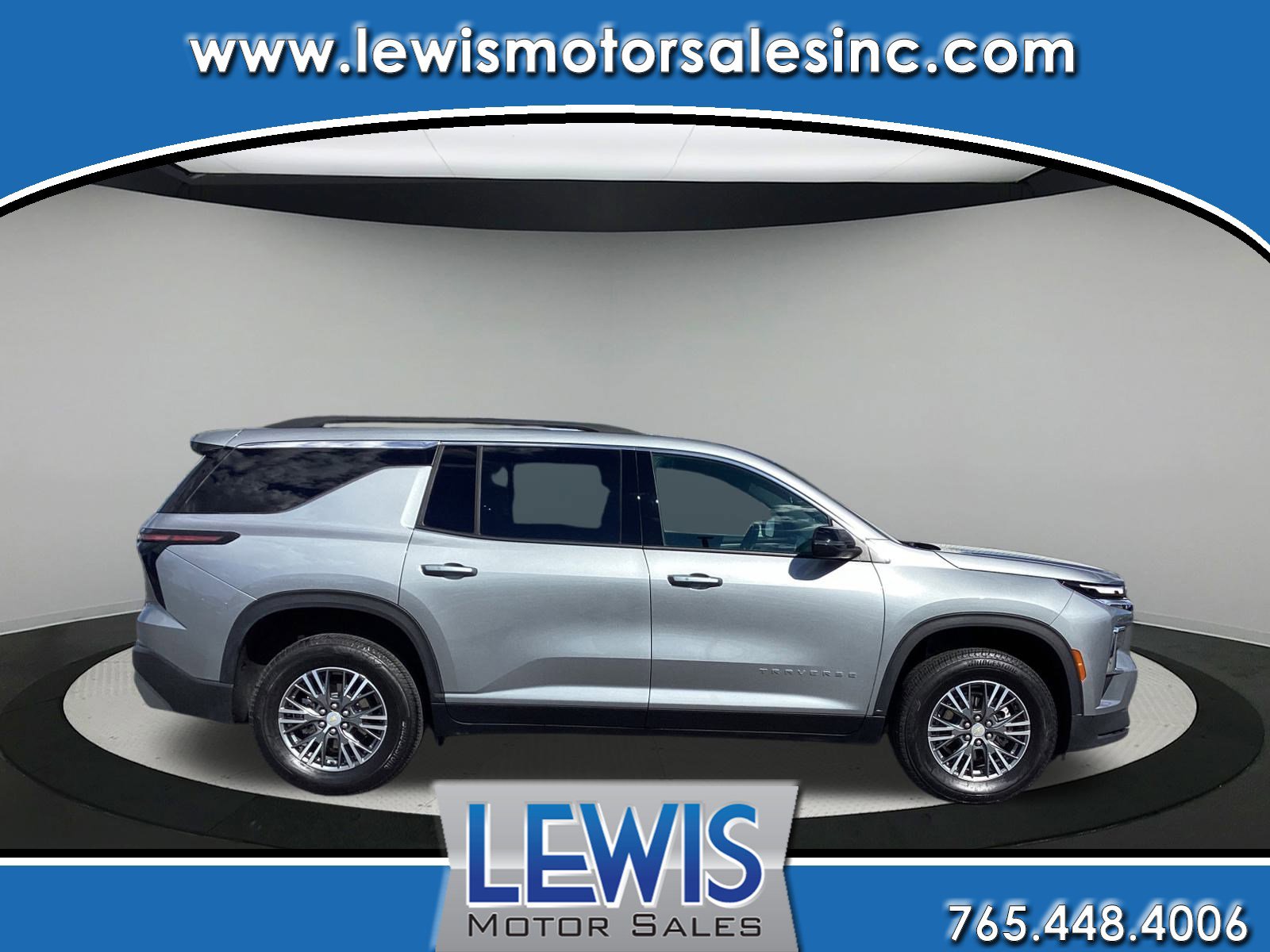 Used 2025 Chevrolet Traverse LT